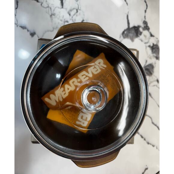 Vintage Wear Ever 1.5 Quart Casserole with Cover American Wheat NIB - Picture 5 of 7